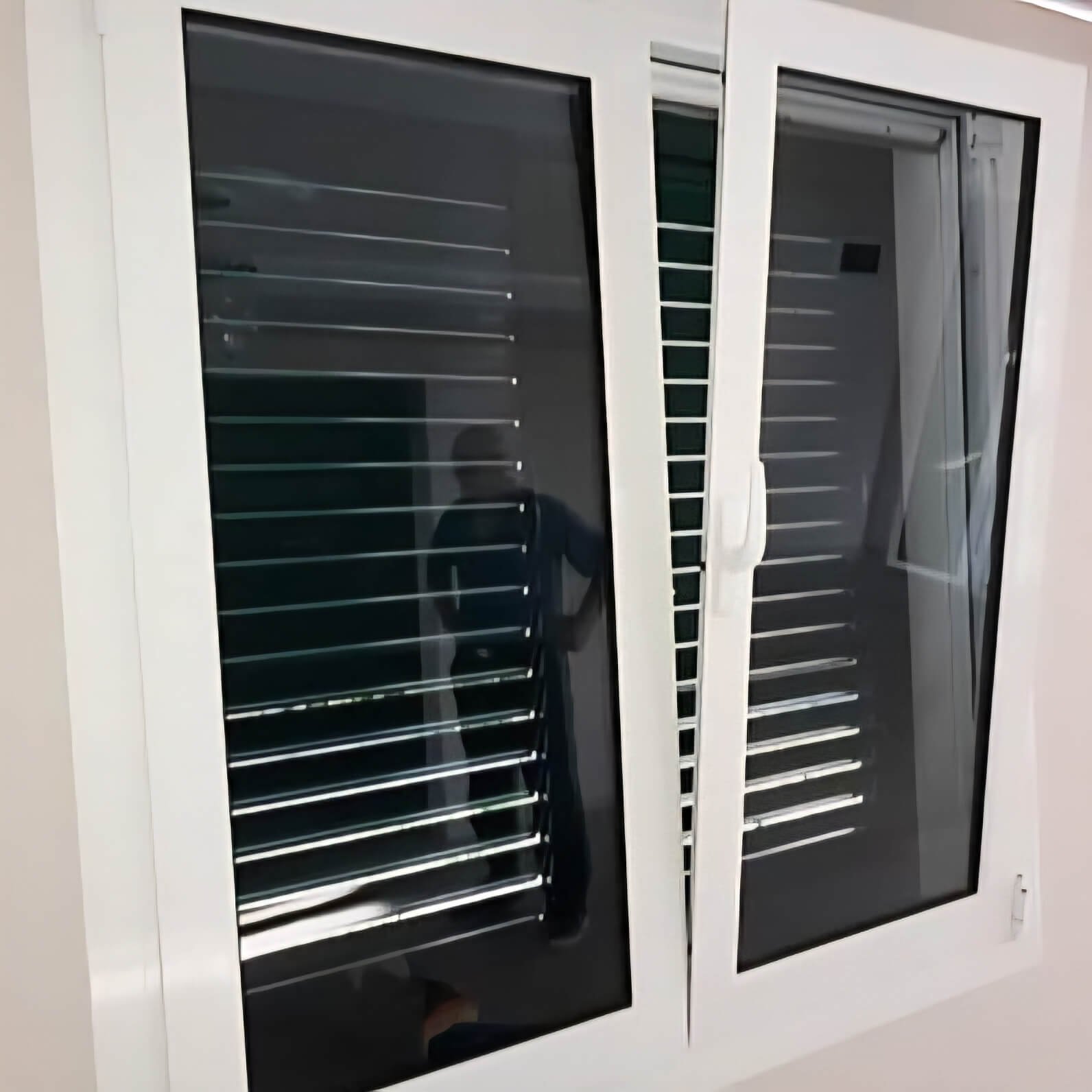 Dritare in Alluminio e PVC moderne